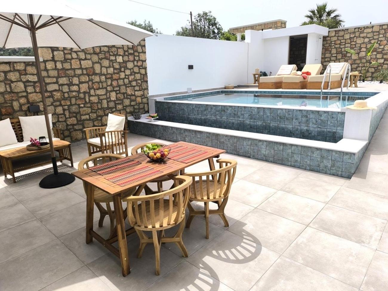 Valantina'S & Mannouel Lardos Luxury Villas Zewnętrze zdjęcie